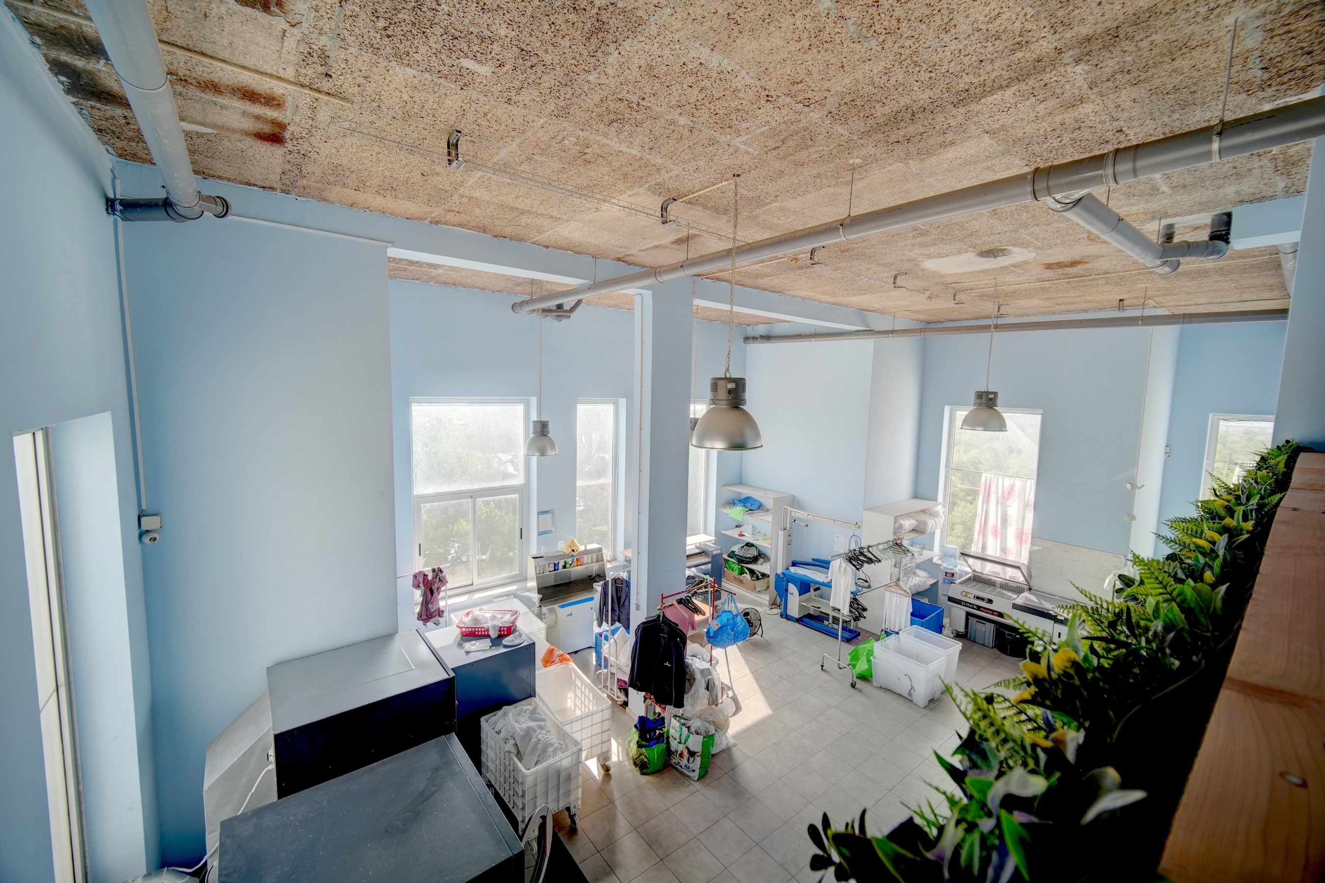 Lavandaria Semi-Industrial e Engomadoria