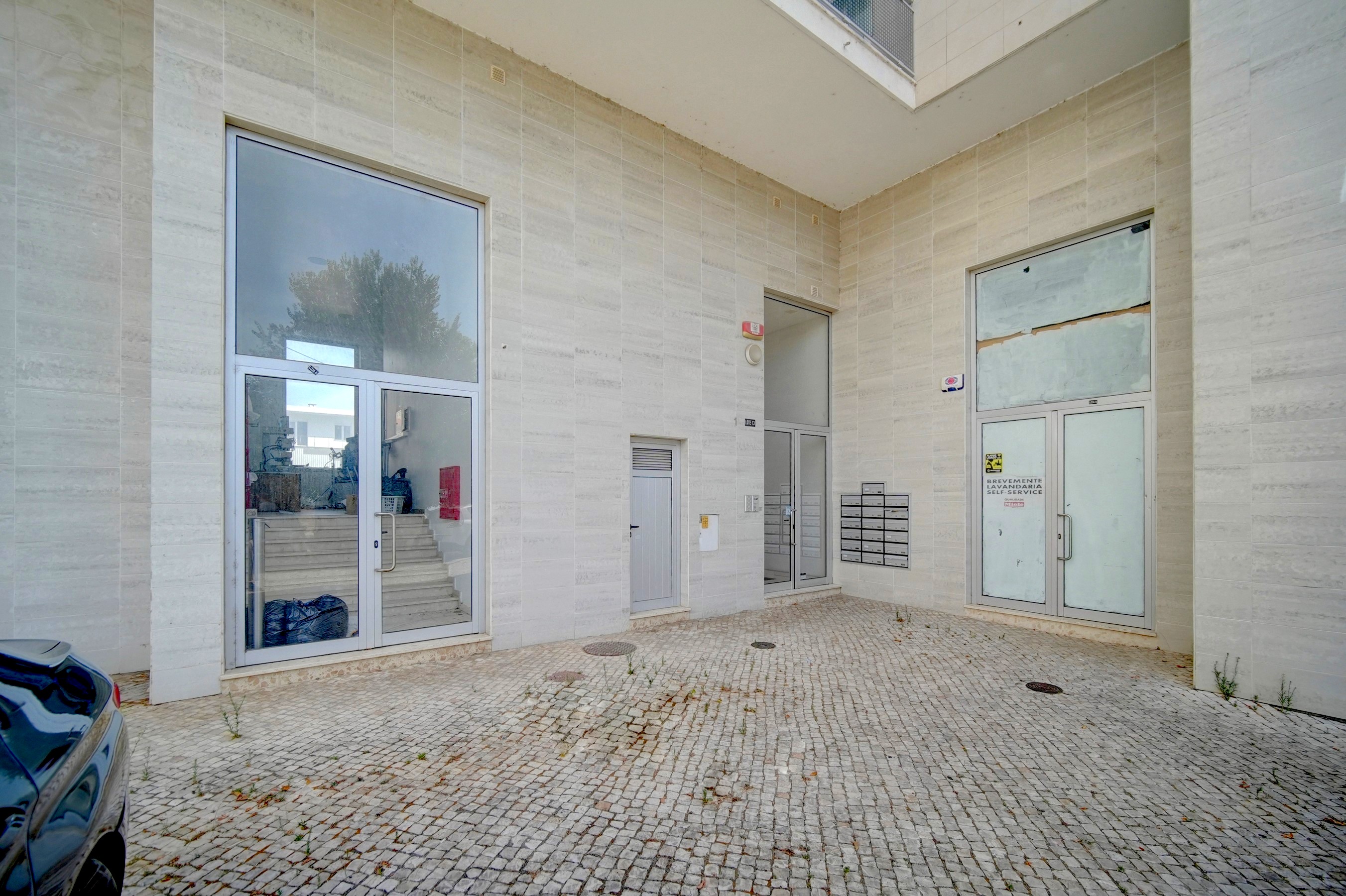 Lavandaria Semi-Industrial e Engomadoria