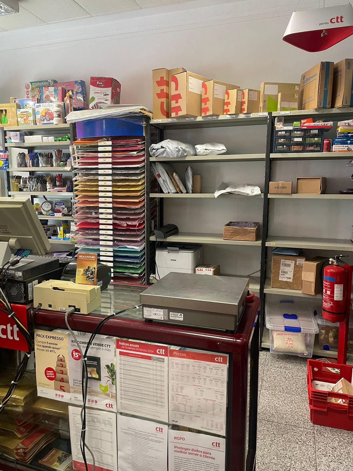 Papelaria, Livraria, Tabacaria, Bazar e Encomendas