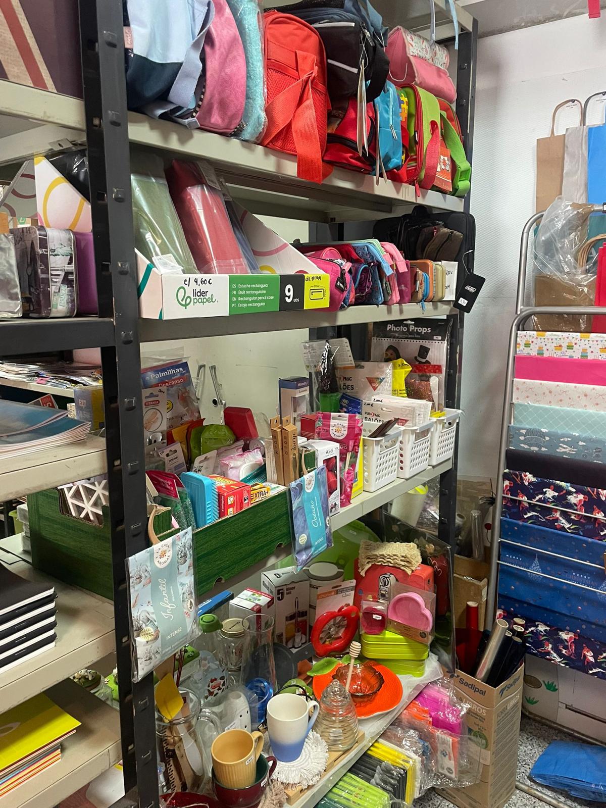 Papelaria, Livraria, Tabacaria, Bazar e Encomendas