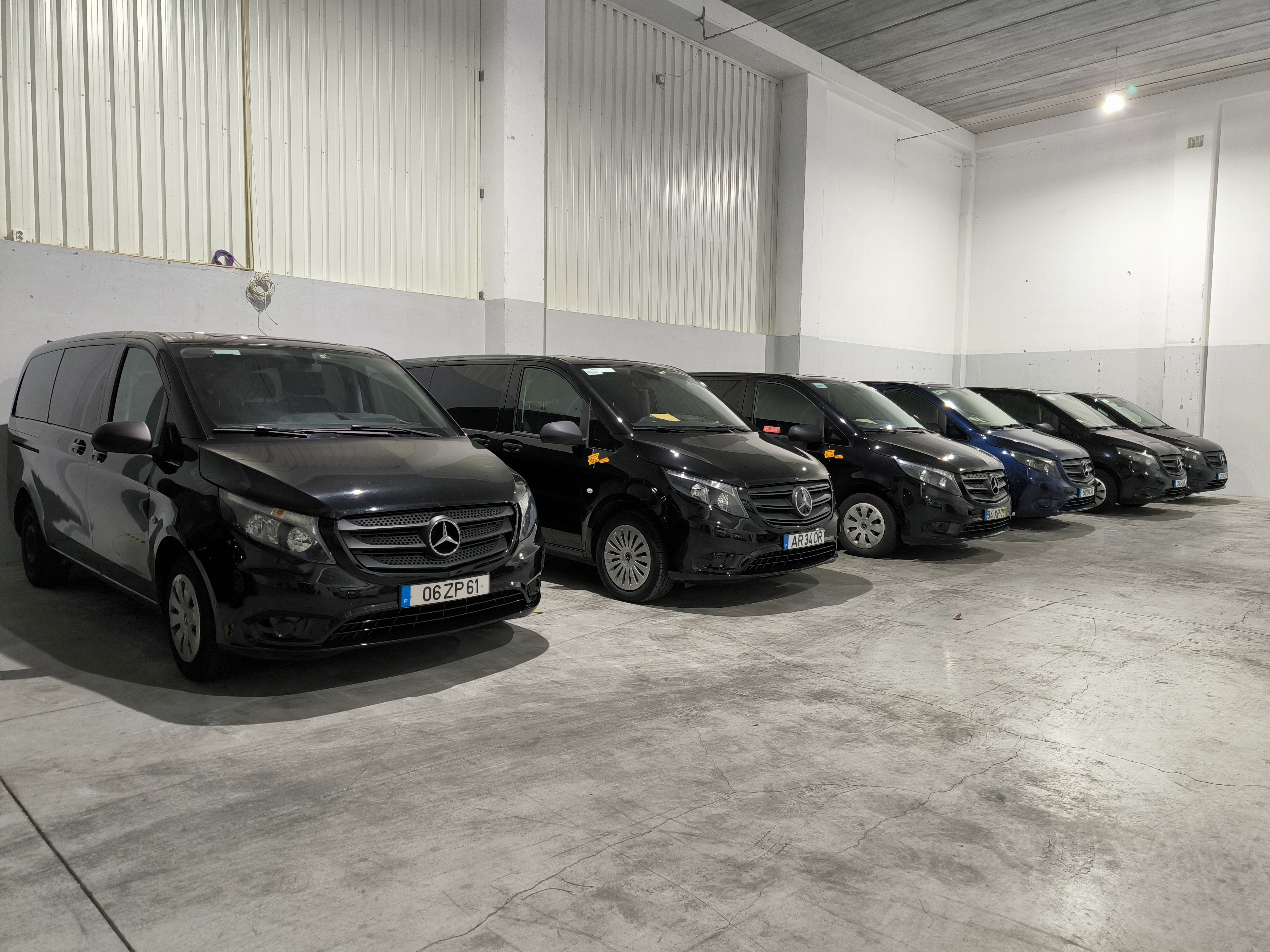 Empresa de Tours Premium no Porto com 12.000+ Reviews e Frota Própria