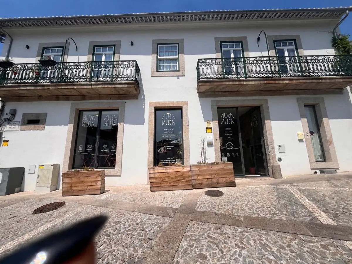 Trespasse: Loja & Coffee Shop c/ Jardim Centro Histórico de Viseu