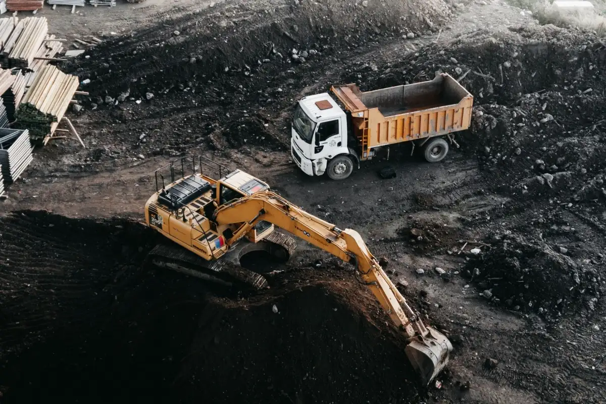 Earthmoving and Demolition Company for Sale in Lisbon — image 1 of 1